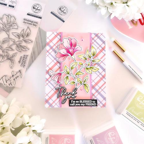 Pinkfresh Studio - Amazing Things stencil