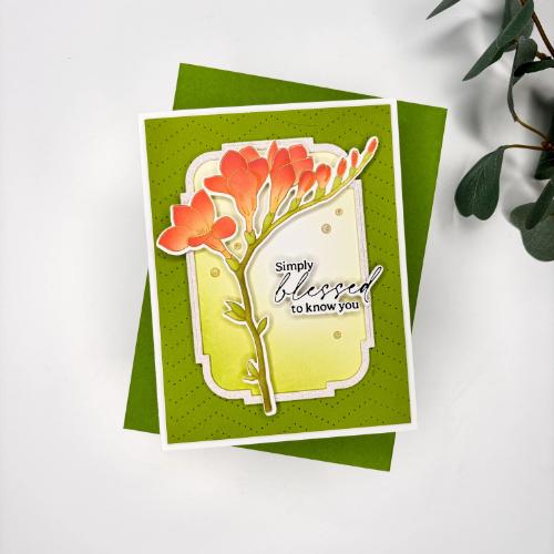 Pinkfresh Studio - Freesia Flourish stencil