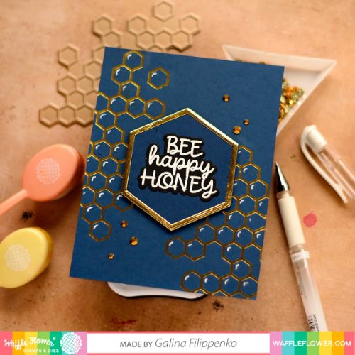 Waffle Flower - Outlined Hexagons Foil Plate