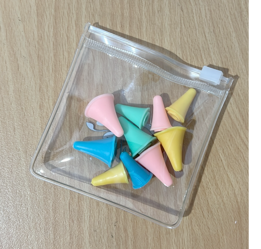 Crafty Trails - Glue Toppers (random colours) - 10 pcs/ pack