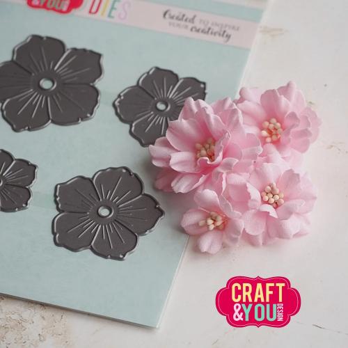 Craft & You Design Garden Flower 2 Dies by Gosia (CW404)