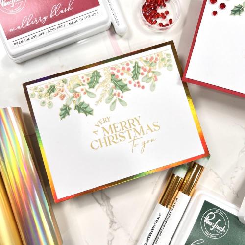Pinkfresh Studio - Magical Holiday stencil