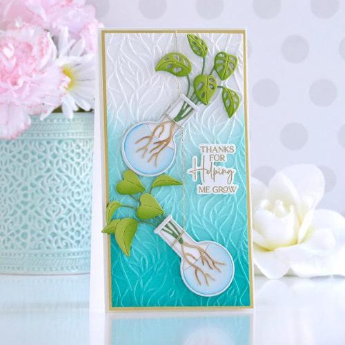 Spellbinders - Leafy Helix Embossing Folder