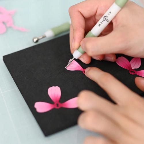 Altenew - Petal Shaper Tool Set - - Postage as per Actual