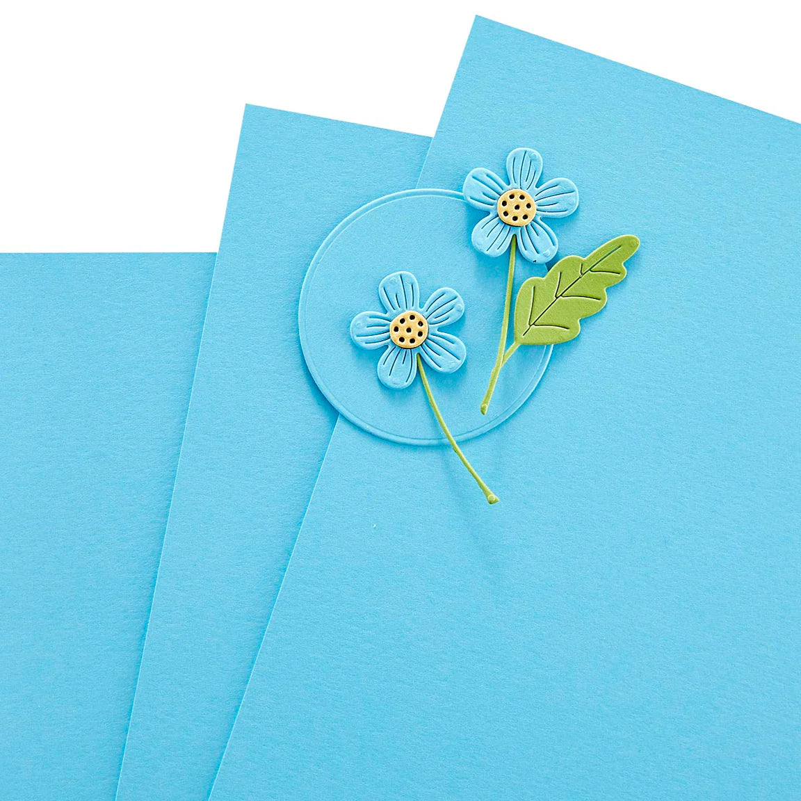 Spellbinders - Island Blue Color Essentials Cardstock 8.5" x 11" - 10 Pack