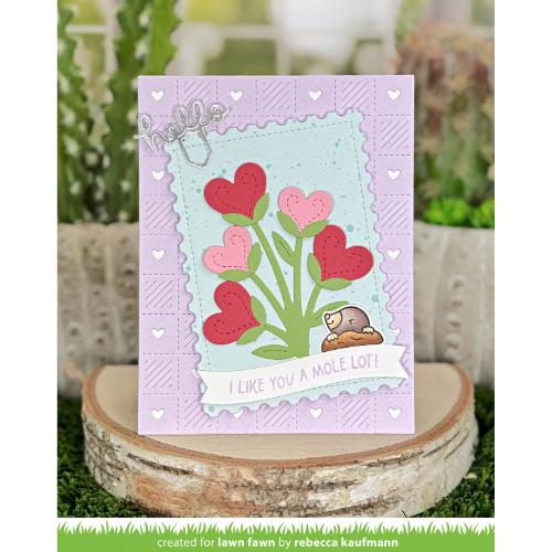 Lawn Fawn - Lawn Cuts - Checkered Hearts Backdrop: Portrait Die