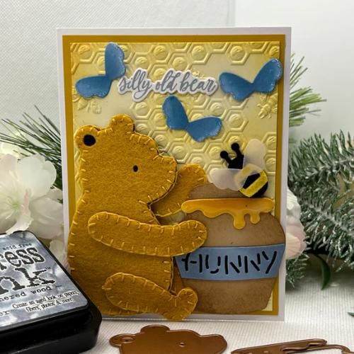 Spellbinders - Stitched Classic Pooh Etched Dies