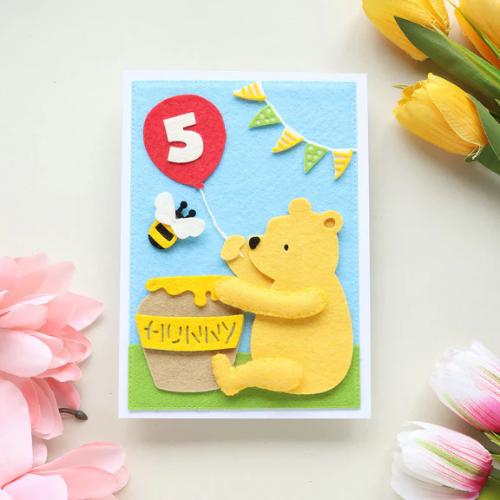 Spellbinders - Stitched Classic Pooh Etched Dies