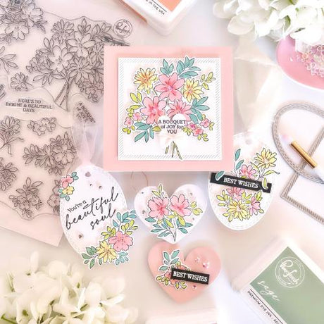 Pinkfresh Studio - Flowers for the Soul stencil