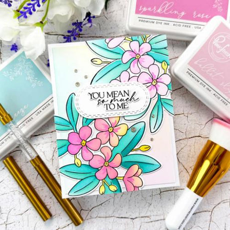 Pinkfresh Studio - Plumeria stencil