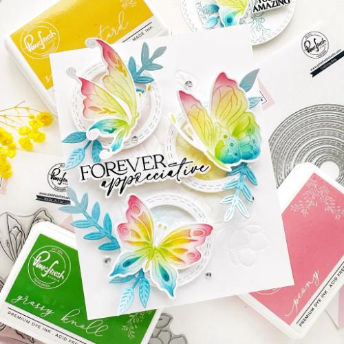 Pinkfresh Studio - Butterfly Bliss stencil