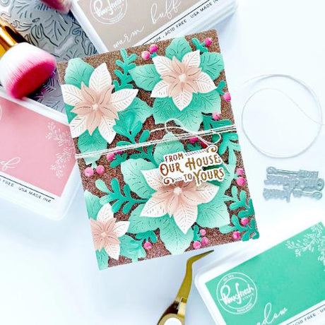 Pinkfresh Studio - Whispers of Poinsettia stencil