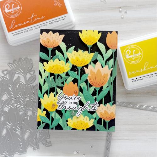 Pinkfresh Studio - Floral Field stencil