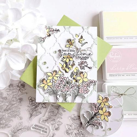 Pinkfresh Studio - Whispering Daffodils Stamp