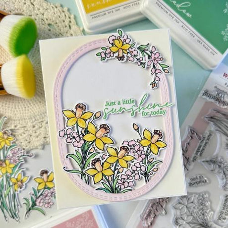 Pinkfresh Studio - Whispering Daffodils Stamp