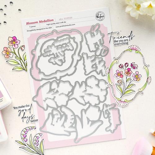 Pinkfresh Studio - Die - Blossom Medallion by Inna Moreva (323926)