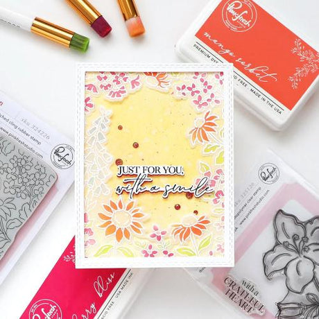 Pinkfresh Studio - Press Plate - Sunlit Garden by Inna Moreva (324526)