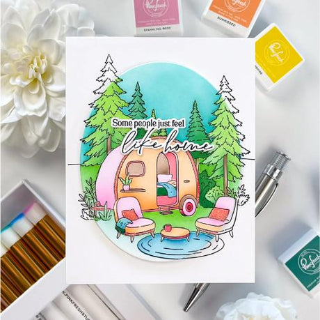 Pinkfresh Studio - Retro Camp Days Sentiments die