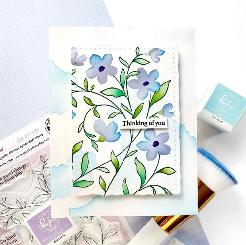Pinkfresh Studio - Soft Meadow stencil