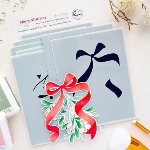 Pinkfresh Studio - Merry Mistletoe stencil