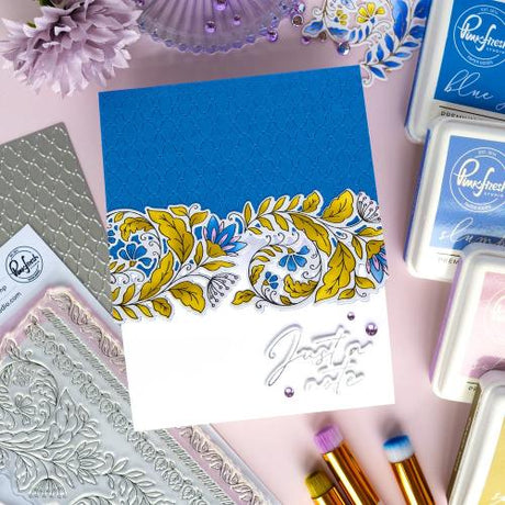 Pinkfresh Studio - Cottage Flourish stamp