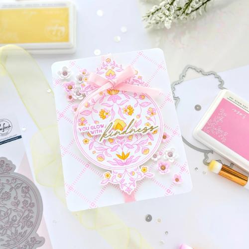 Pinkfresh Studio - Garden Tapestry stamp