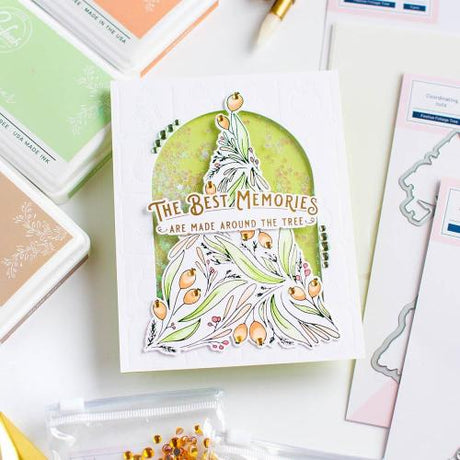 Pinkfresh Studio - Festive Foliage Tree die
