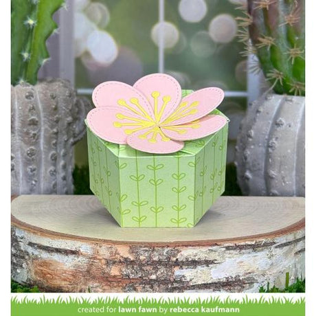 Lawn Fawn - Lawn Cuts - Flower Treat Box Dies