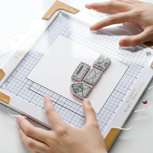 Altenew - Stampwheel - SlimGrip Sticky Mat (White)