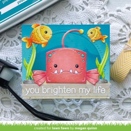 Lawn Fawn - Lawn Cuts - Tiny Gift Box Anglerfish Add-On Die