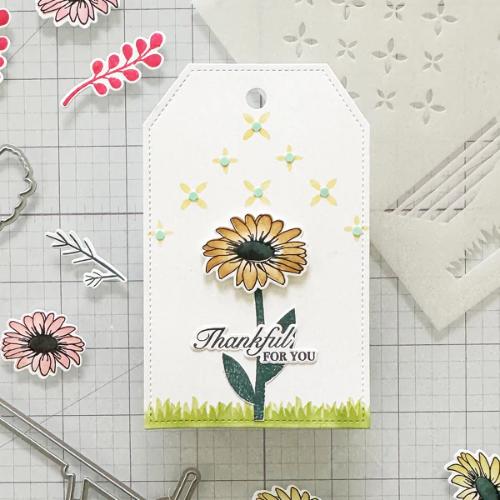 Gina K Designs - STENCIL- Daisies Bloom