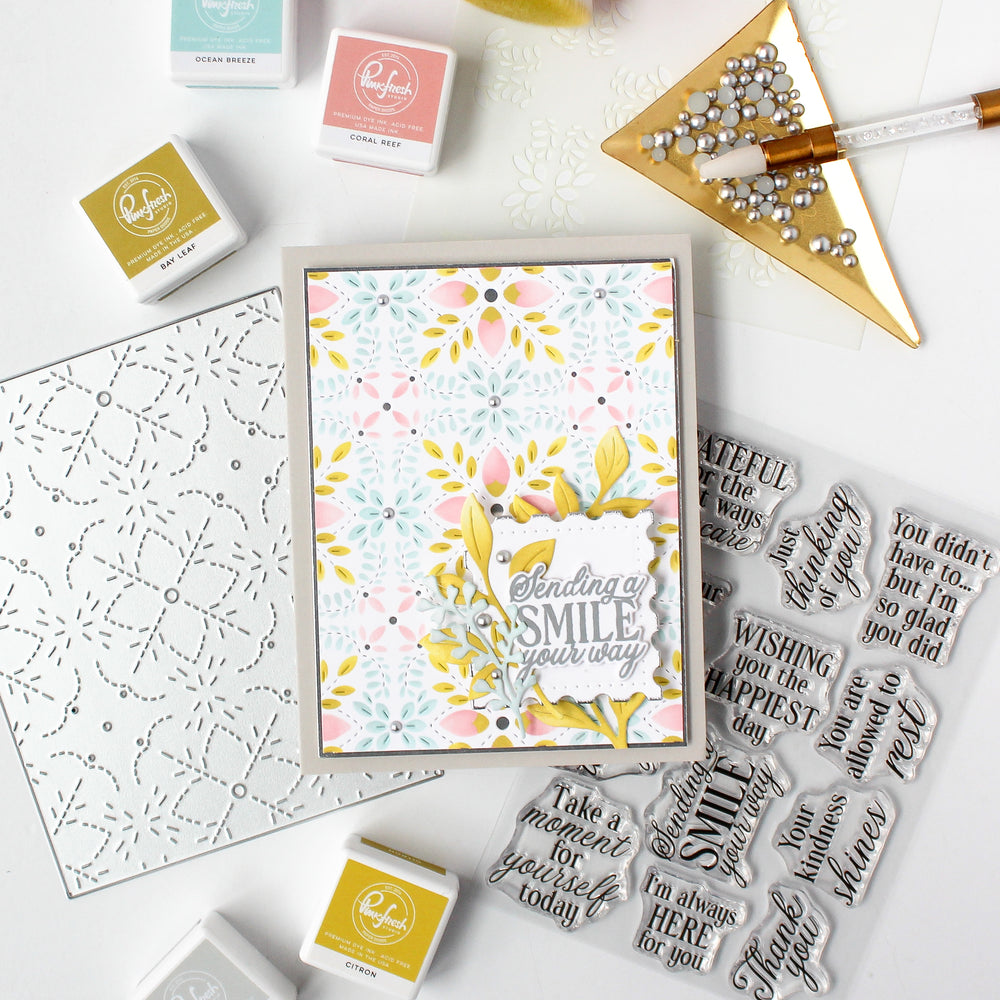 Pinkfresh Studio - Petal Mosaic stencil